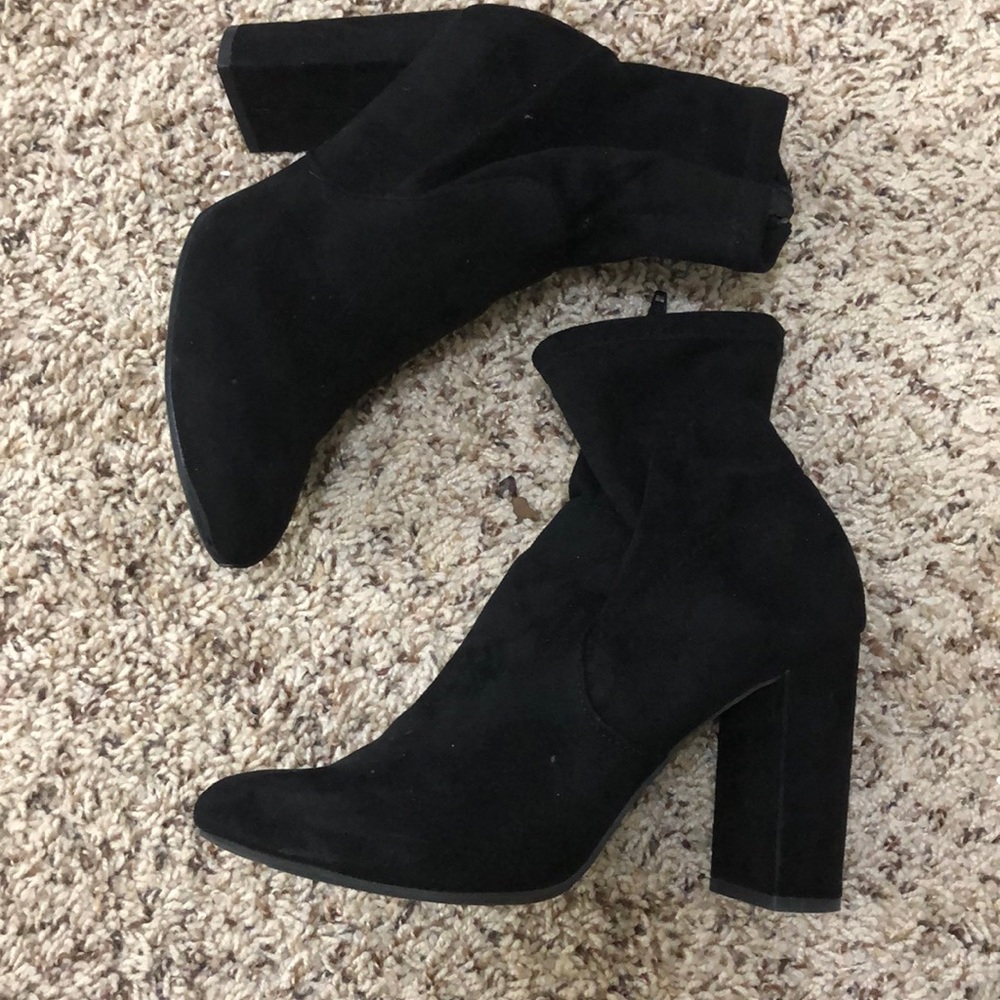 Black booties *kim k style*
